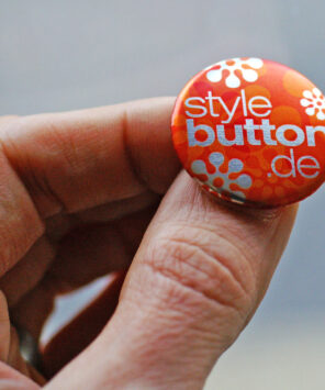 metallic button hand Buttons 25 mm mit Haftmagnet / Kühlschrankmagnet