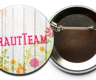 Junggesellin Button Mod. 29 mit Nadel