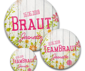 verschieden große runde Buttons zum Junggesellenabschied für Frauen Motiv 29
