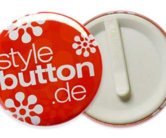 56mm-Button mit Clip / Spange aus Kunststoff