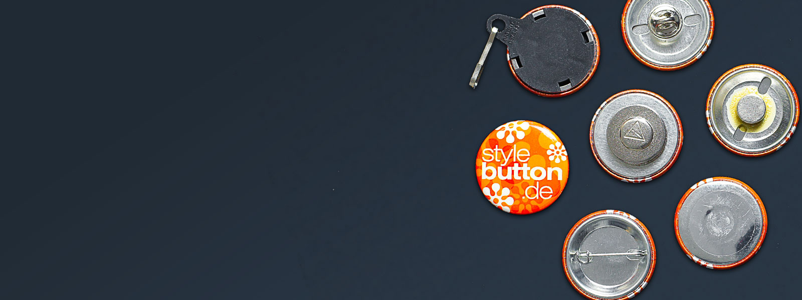 32 mm Buttons mit verschiedenen Rückseiten bestellen