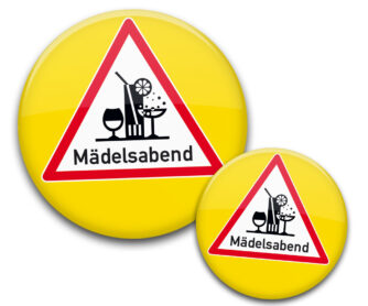 Mädelsabend 2 JGA Buttons mit Cocktails